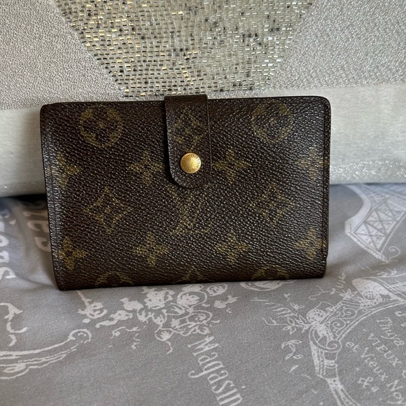 Louis Vuitton Wallet Monogram Browns - Picture 1 of 12